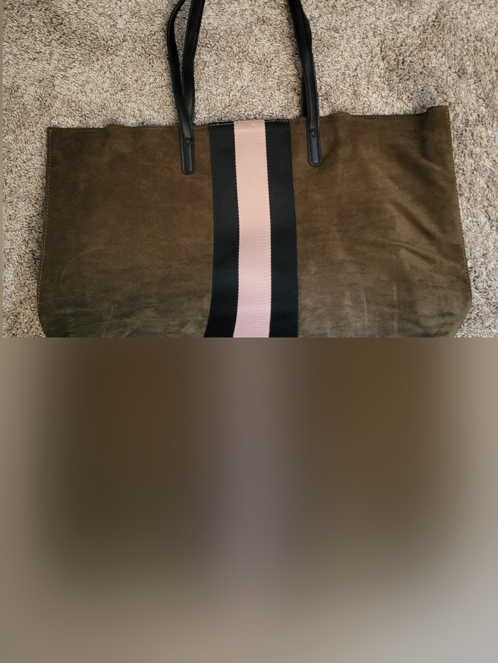 Classic Tote NWOT